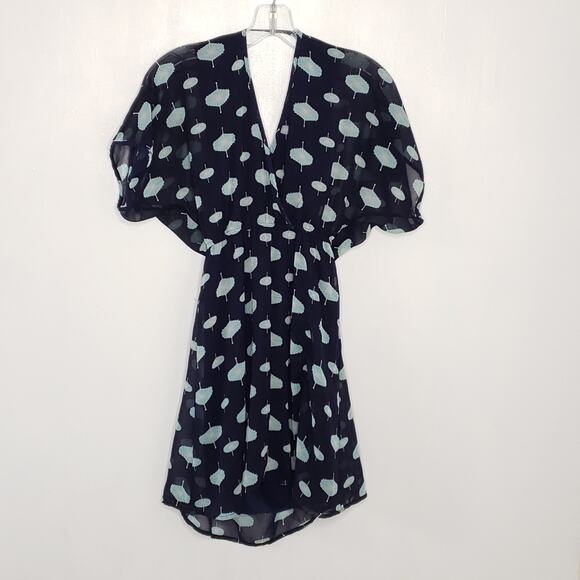 Francesca's Parasol Print Blouson Dress Elastic Waist Navy Small - Picture 5 of 7